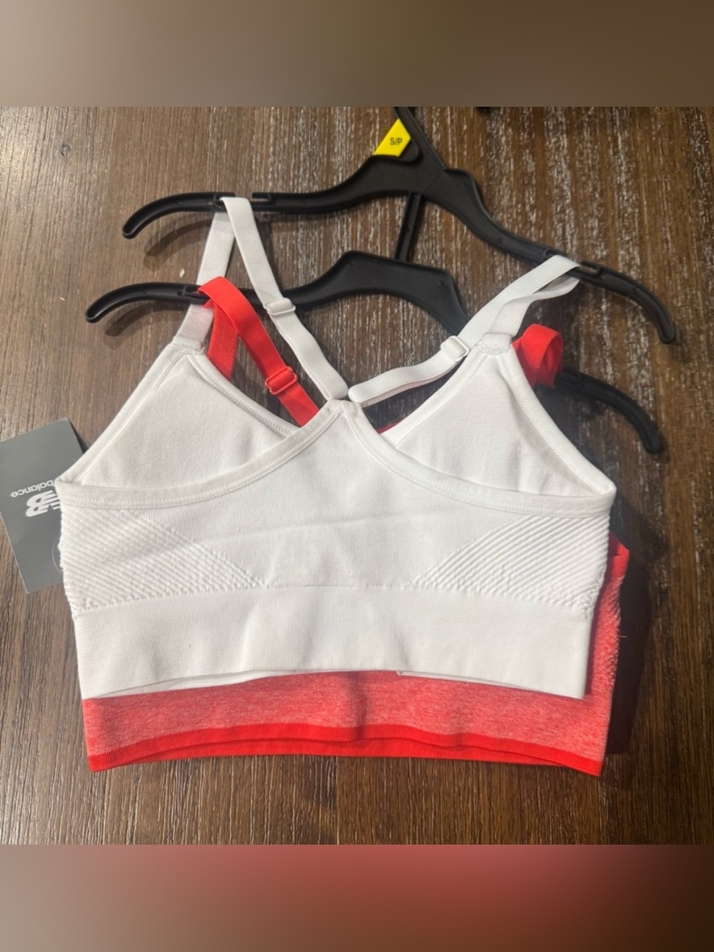 New Balance Women’s Sports Bra -2Pack Size S - Picture 3 of 5